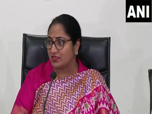 Delhi CM Rekha Gupta Gets Z Security: Why the Controversy? —  Z category security India, CRPF protection measures 2025, Delhi Chief Minister security upgrade
