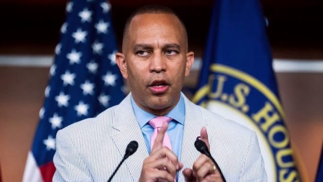 Democrat's Bold Claim: Asylum for All? Debate Ignites! — asylum rights in the US, immigration policy updates 2025, refugee shelter laws