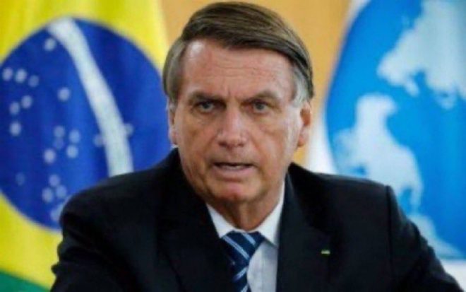 "Federal Police Storm Bolsonaro's Home, Seek Approval from Unelected Overlord in Shocking Circus Showdown" — Brazil political turmoil, Bolsonaro government crisis, Federal Police intervention