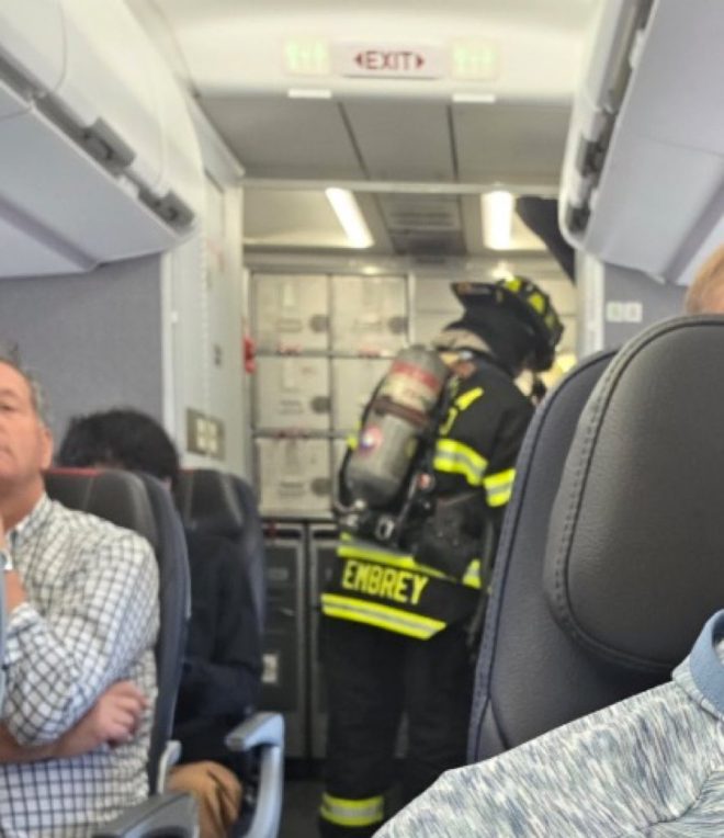 Flight Panic: Fire Forces Emergency Landing in D.C.! — American Airlines emergency landing, flight fire incident Dulles Airport, Philadelphia to Phoenix flight emergency 2025