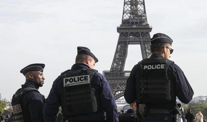 ISIS Plot Foiled: Paris Synagogues and Tourists Targeted! — terrorist threats in Paris, ISIS arrests France, Paris security alerts 2025