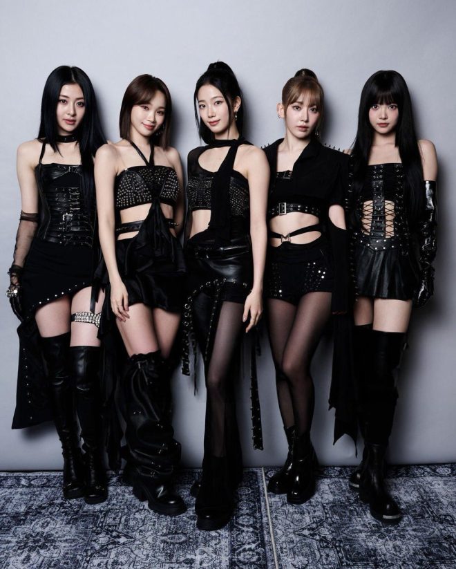 LE SSERAFIM's Shocking Win: Is K-Pop Changing Forever? —  LE SSERAFIM achievements, K-World Dream Awards 2025 winners, K-pop group awards 2025