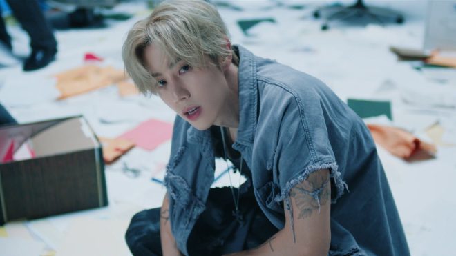 Mark Tuan's 'Hold Still': A Shocking Twist Unveiled! —  MarkTuan, stay calm, pause moment