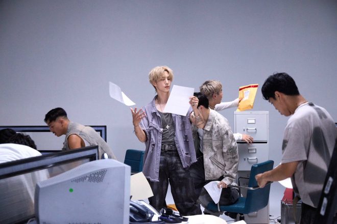 Mark Tuan's 'Hold Still': Secrets Behind the Shocking MV!  
What Moments Left You Speechless? 👀 —  music video insights, behind the scenes footage, artist creative process