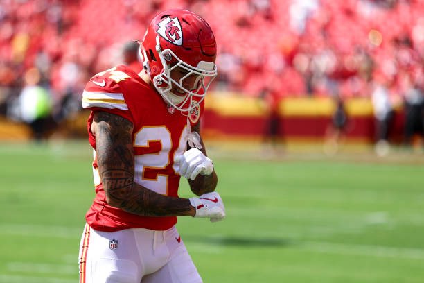 Shock Trade: Chiefs Deal Skyy Moore to Struggling 49ers! —  Skyy Moore trade news, San Francisco 49ers injuries 2025, NFL wide receiver updates