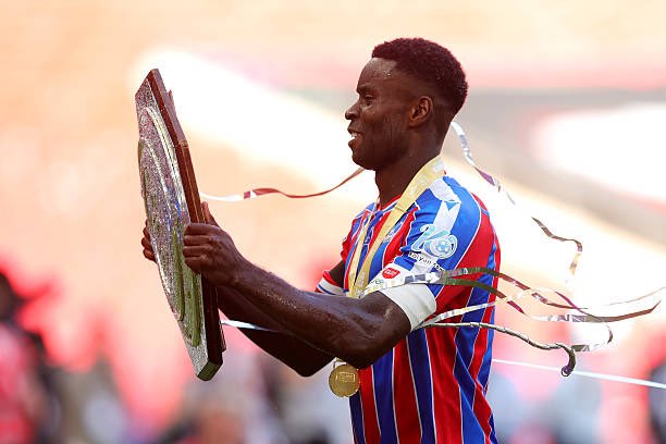 Shock Transfer: Liverpool Snags Guehi & Leoni?! — Liverpool transfer news, Marc Guehi Liverpool 2025, Giovanni Leoni transfer update