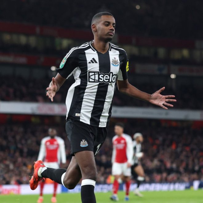 Shock Visit: Newcastle Co-Owner Courts Star Player! — Newcastle United transfer news, Alexander Isak contract extension, Jamie Reuben Newcastle visit