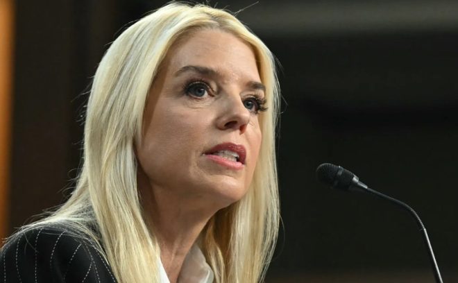 Shocking DOJ Revelations: Barr, Willis Texts Uncovered! — DOJ text messages Trump case, Bill Barr Fani Willis RICO, Pam Bondi Trump controversy