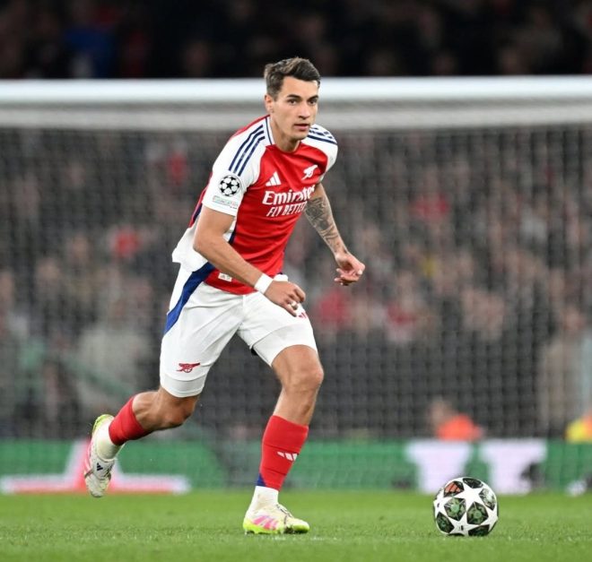 Shocking Loan Deal: FC Porto's €26M Move for Kiwior! —  FC Porto transfer news, Jakub Kiwior loan deal, Arsenal player transfer updates