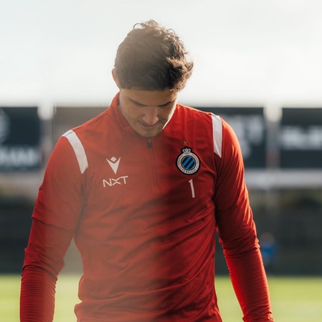 Shocking Twist: Lammens Chooses Man United Over City! — Senne Lammens transfer news, Manchester United summer targets, Royal Antwerp negotiations 2025