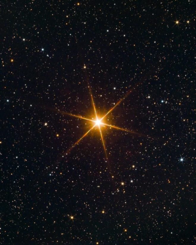 Star Betelgeuse Poised to Explode: Daylight Spectacle Ahead! — Betelgeuse supernova prediction, visible supernova 2025, astronomical events news
