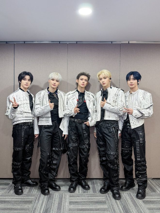 TXT's Seoul Concert: Shocking Revelations Unveiled! — TXT World Tour Live Highlights, Tomorrow X Together Concert Review, Seoul K-Pop Events 2025