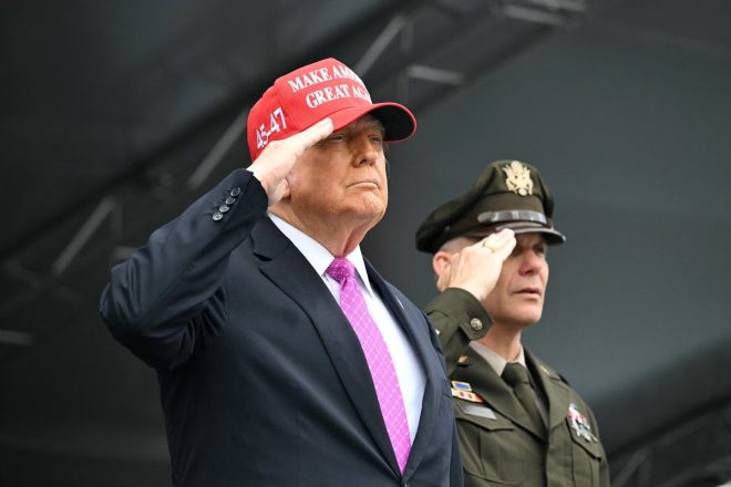 Trump to Deploy DHS in Chicago: War on Illegals Begins! — DHS officers deployment Chicago, illegal immigration crackdown 2025, Mayor Johnson response to federal intervention