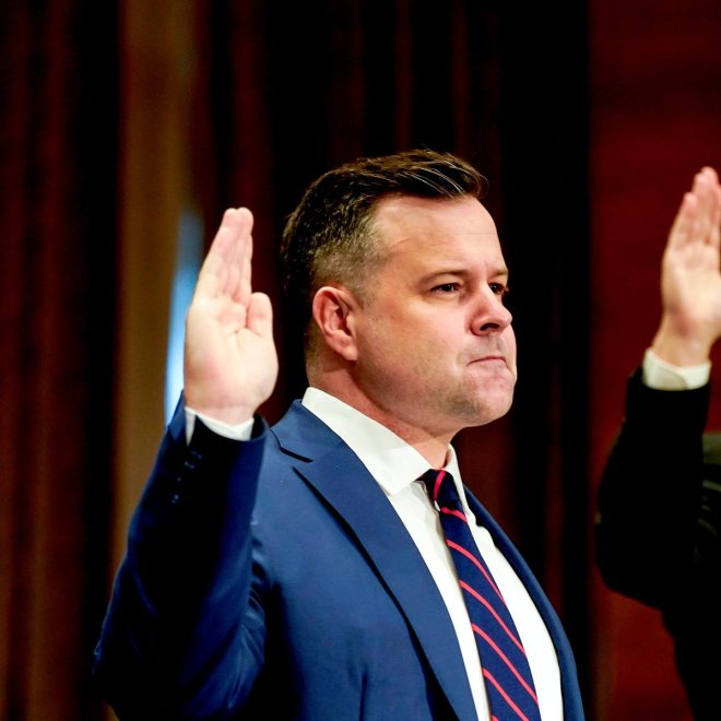 Trump’s Housing Director Blames Biden, Powell for Skyrocketing Mortgages! — mortgage rates 2025, housing market crisis, Jerome Powell interest rates