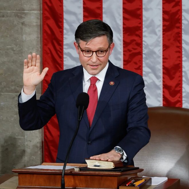 Trump's RNC: A Bold Move or Political Gamble for 2026? — Trump 2024 campaign strategy, Republican National Convention 2025, midterm election dynamics