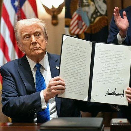 Trump's Shocking Order: Proof of Citizenship to Vote! —  executive order election reform, voter registration citizenship proof, election integrity measures 2025