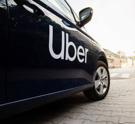 Uber Driver's Shocking Attack on Jewish Family in Vienna! — Vienna Uber attack news, Jewish family safety concerns, anti-Semitic incidents in Europe