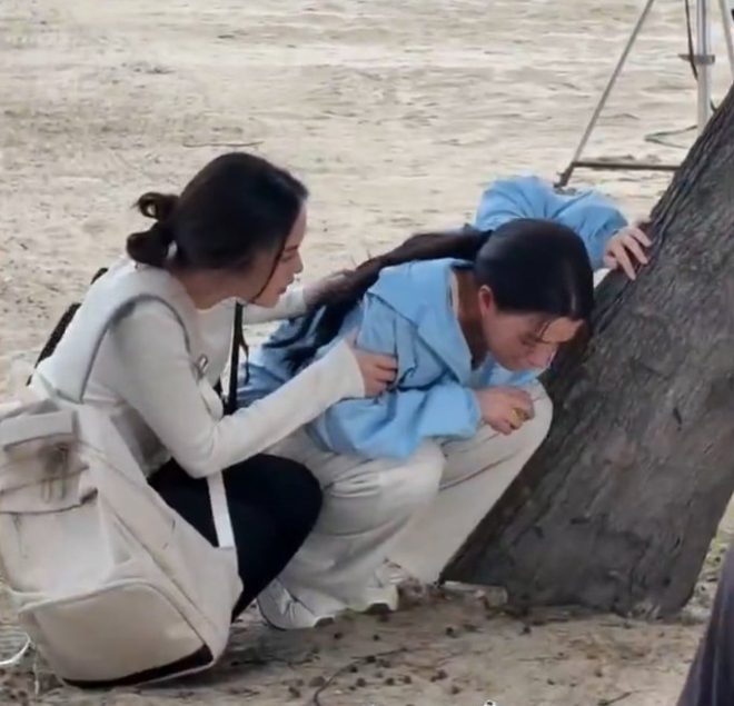 Will Grandmothers React Like This Upon News of a Grandchild? —  หลานน่ารัก, ความรักของย่า, ความสุขในวัยเกษียณ
