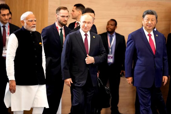 Xi's Bold Move: Welcoming Modi & Putin at SCO Summit! —  breaking news, world leaders meeting 2025, SCO Summit highlights