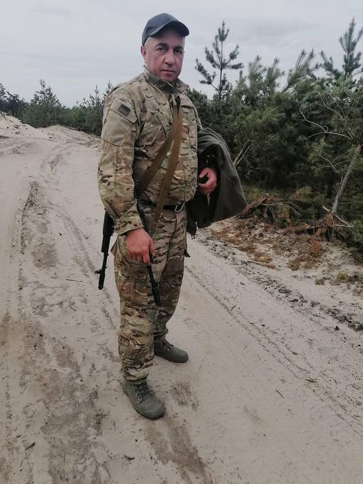 Невимовний біль: Герой України Віталій Усатюк —  пам'ять про героїв, втрати захисників України, вшанування військових 2025