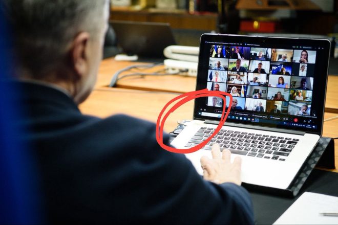 Почему Windows на MacBook? Армия и язык под угрозой! — Пятый Президент Украины, установка Windows на Mac, поддержка украинского языка