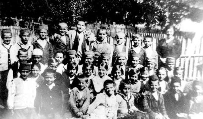 Скривена истина: Трагедија моје породице — Семейные трагедии в истории, Убийства детей во время войны, Память о жертвах геноцида 2025