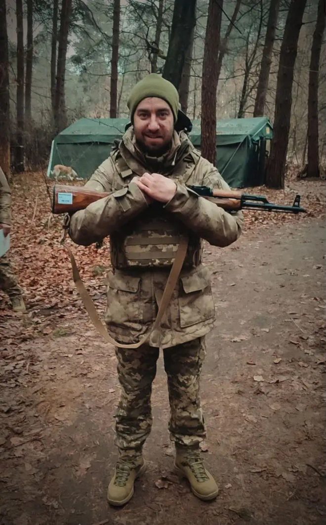 Чому я досі не можу повірити у його відсутність? — Друзья навсегда, Память о погибших, Музыка в сердце