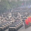 120秒阅兵混剪，背后隐藏的秘密是什么？ —  央视新闻2025, 阅兵精彩瞬间, 哔哩哔哩热门视频