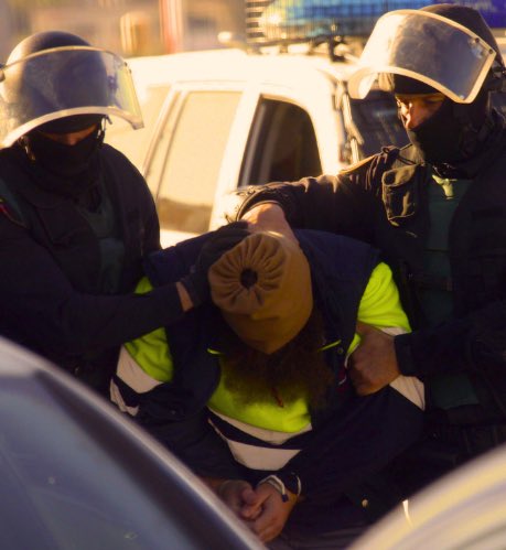 🚨🇮🇹BREAKING NEWS: Turkish migrants thwarted in plot to attack 40,000 Christians in Viterbo with heavy machine gun! —  Italian police foil terrorist plot, Christian community saved, Viterbo migrants arrested
Terrorist attack prevented in Italy, Turkish migrants arrested, breaking news
40,000 Christians saved from potential attack, Italian police apprehend migrants