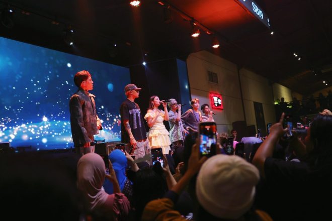Bajawa Sunter: Indo Kustik Sparks Controversy in Concert! —  Bajawa Sunter concert experience, Indo Kustik fan engagement, SB19 Indonesian tour 2025