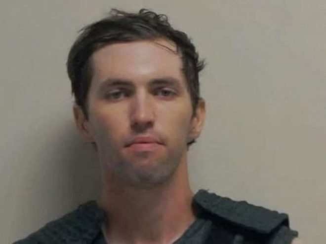 "Confession in Discord chat: Charlie Kirk assassin Tyler Robinson surrenders amidst shocking revelations" — Charlie Kirk murder suspect, Tyler Robinson confession, Discord chat revelation
Assassin surrender announcement, UVU campus incident, WaPo report
Sheriff surrender confession, UVU campus suspect, Tyler Robinson investigation