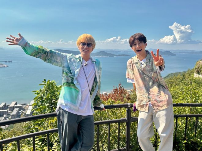 "Controversial Duo Takes on Okoyama and Kagawa for Epic 2-Person Trip! What's the Real Story Behind Their Rewarding Journey? #WEST #サシタビ" —
Travel Adventure, Music Duo, Candid Conversations
Okayama Kagawa Trip, Anniversary Plans, Unfiltered Talks
Rewarding Journey, Vocal Harmony, Honest Discussion
