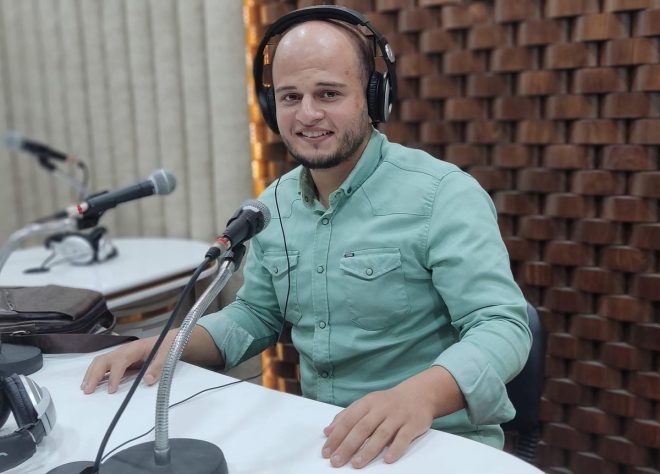 "Israeli forces target journalist's family in deadly Gaza missile strike" —  Israeli-Palestinian conflict, Gaza missile strike, Journalist killed, Abdullah Zuhair Nassar, Middle East tensions, War in Gaza, Media casualties, Palestinian family tragedy, International news coverage, Conflict zone violence