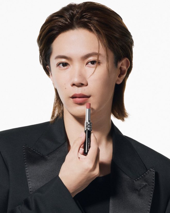 Number_i神宮寺勇太: 3rd Campaign for Givenchy Beauty - Elegant Transformation and Controversial New Look! 🔥 —
Elegant Beauty Campaign, Jibunshi Style, Yuta Kamishiro
Sophisticated Look, Beauty Collaboration, Number_i Yuta Kamishiro
Chic Fashion, Hair Styling, Yuta Kamishiro Brand Collaboration