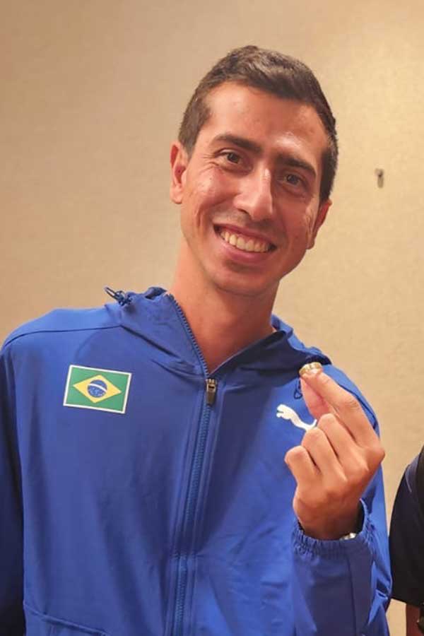 "Olympic Gold Medalist Bonfim's Wedding Ring Found - Placed on Left Ring Finger for the First Time! Emotional Kiss and Gratitude Before Returning Home Tonight 🇯🇵💍🥇🇧🇷 #WCHTokyo25" — World Championships Tokyo 2025, Bonfim athlete wedding ring, Emotional marriage proposal, Surprise ring discovery, Heartwarming kiss, Thankful moment, Tokyo event highlights, Track and field news, Championship updates.