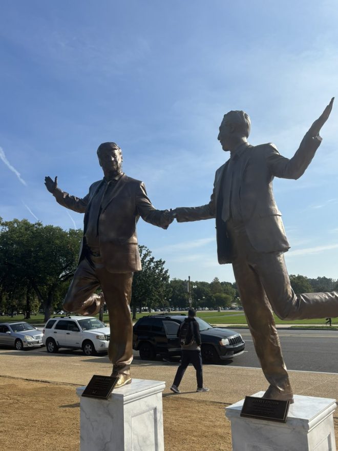 Outrage as Trump & Epstein Statue Debuts by White House! —  bronze sculpture near White House, controversial art installations 2025, political satire statues