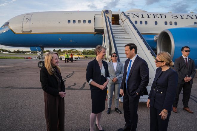 "President Trump's unprecedented second UK visit sparks controversy as he meets with Foreign Minister Cooper for crucial talks" —  President Trump UK visit, State Visit UK, Foreign Minister Cooper meeting