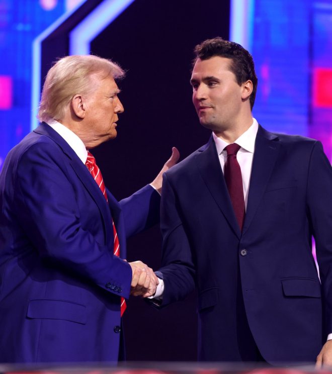 #RememberingCharlieKirk: President Trump announces shocking news that has left the nation reeling. —  President Trump, Charlie Kirk, youth advocate
Heart of the Youth, United States of America, condolences
Charlie Kirk, conservative leader, tragic news