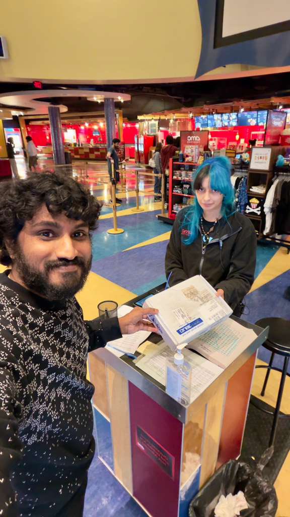 Seattle's Cults: Are Fans the New Hungry Cheetahs?  
Unbelievable Coordination Shocks Fans at 9 PM Delivery!   —  Seattle sports fandom, passionate fans in Seattle, efficient delivery service Seattle