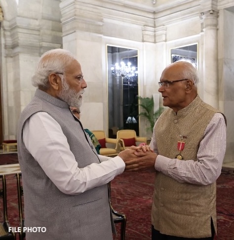 Shri S.L. Bhyrappa Ji: A Literary Titan's Controversial Legacy —  Kannada literary legacy, influential Indian authors, cultural impact of S.L. Bhyrappa