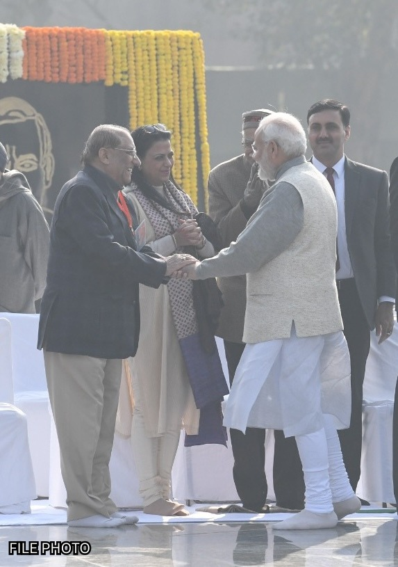 Shri Vijay Kumar Malhotra Ji: Legacy Sparks Heated Debate! —  Vijay Kumar Malhotra legacy, Delhi political leadership 2025, impactful parliamentary interventions