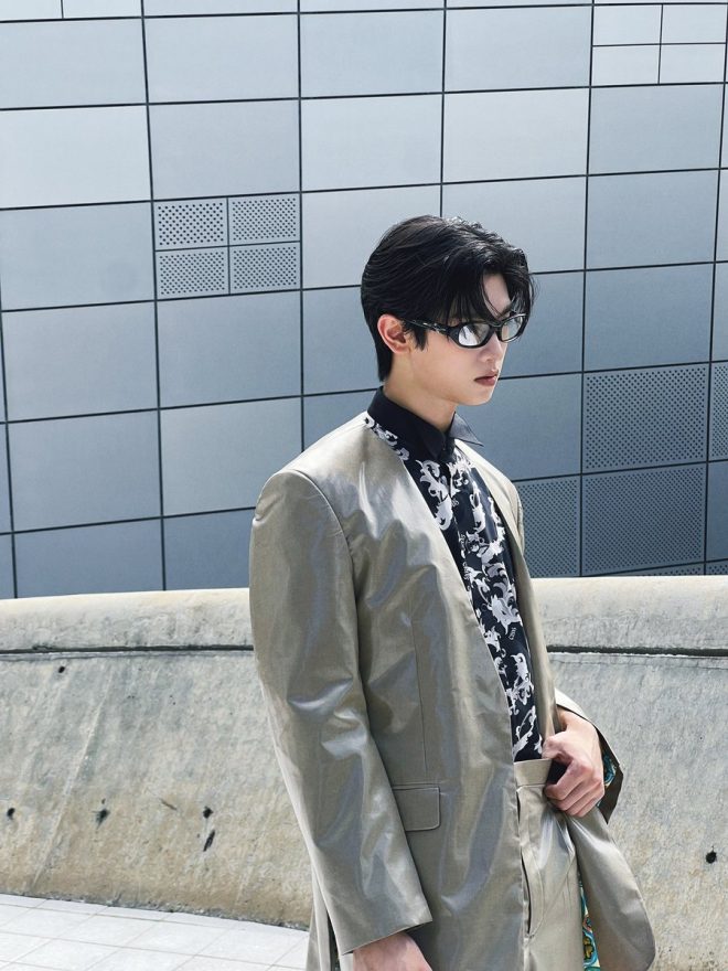THOMASKONG Sparks Outrage with 'Perfect Outfit' Claim!
Life’s Flaws vs. Fashion: A Bold Statement in Seoul — stylish outfits for imperfect days, fashion that boosts confidence, elevate your look with trendy styles