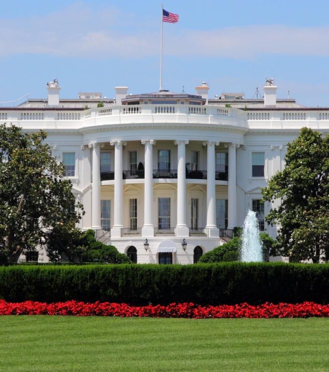 Trump's Surprise Speech: What Secrets Will He Unveil? — Trump speech announcement, White House press briefing, major political address 2025