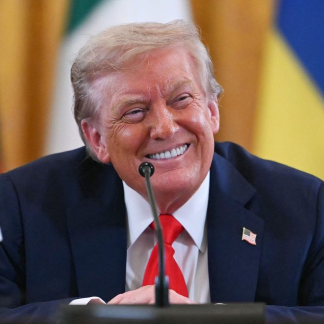 🚨 White House Eyes MASS LAYOFFS Amid Shutdown Chaos! —  mass federal layoffs, government shutdown implications, federal workforce reductions 2025
