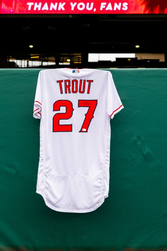 Win a Signed Mike Trout Jersey: The Controversial Catch! — fan appreciation giveaway, signed baseball jersey contest, Mike Trout memorabilia fan event