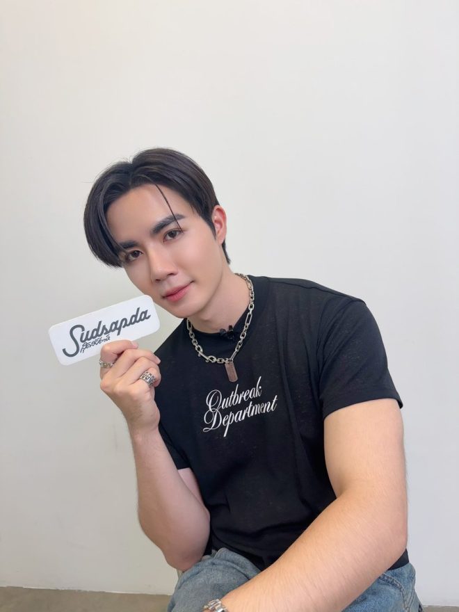 ZEEPRUK's 'Breaking Heart Station': Love or Heartbreak? 🚆❤️‍🩹 —  Zee Pruk Music Promotion, Breaking Heart Station Tour, ZEE 2nd Single Release 2025