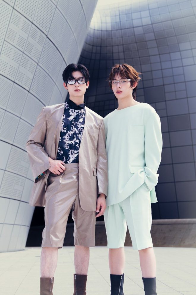 "Thomas & Kong Spark Outrage with Bold Looks at Seoul Fashion!"
TMKxGREEDILOUS
GREEDILOUS
SFW26SS
SeoulFashionWeek — iconic fashion Seoul, contemporary style week, GREEDILOUS collection 2025