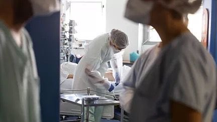法国医院紧急备战：战争阴影逼近！ —  突发事件, 欧洲安全局势, 法国军事动员
