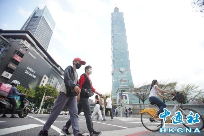 福建舰起降三型机，台湾舆论惊呼速度惊人 —  三型舰载机, 航母技术突破, 台湾舆论反应