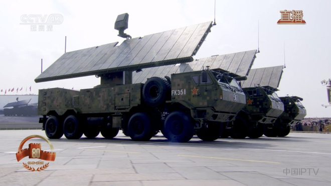 重磅揭秘：中共国新型终极反无人机武器⚡ —  激光武器技术, 反无人机系统, 微波能量武器